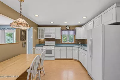 157 Glenbrook Road, Freehold, NJ 07728 - Photo 13