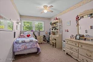 157 Glenbrook Rd, Freehold, NJ 07728 - Photo 23