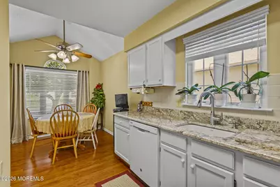 5 Grosunor Court, Jackson, NJ 08527 - Photo 9