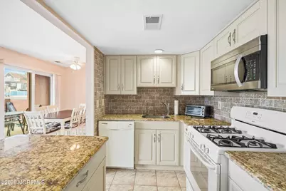 25 Fremont Avenue #1B, Seaside Heights, NJ 08751 - Photo 9