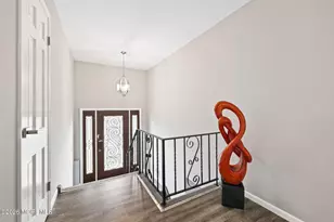16 Jackson Terrace, Freehold, NJ 07728 - Photo 5