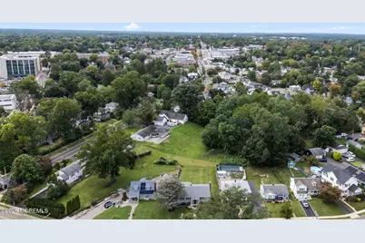 16 Jackson Terrace, Freehold, NJ 07728 - Photo 43