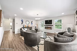 16 Jackson Terrace, Freehold, NJ 07728 - Photo 7
