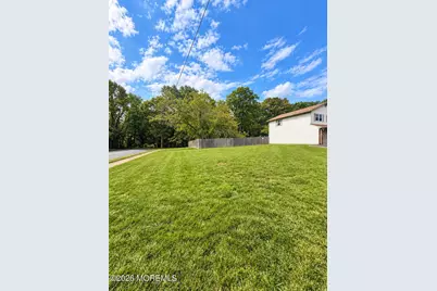 26 Chestnut Hill Road, Howell Township, NJ 07731 - Photo 5