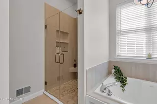 18 Spyglass Dr, Jackson, NJ 08527 - Photo 29