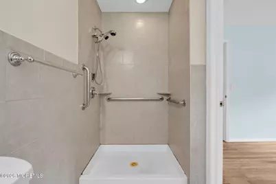 27 Wyckham Road, Tinton Falls, NJ 07724 - Photo 19