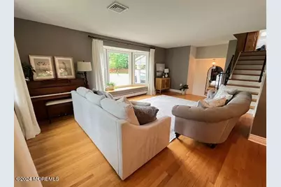 18 Hobart Street, Marlboro Township, NJ 07746 - Photo 7