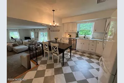 18 Hobart Street, Marlboro Township, NJ 07746 - Photo 13