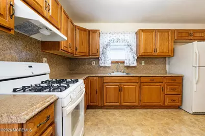 212 Carteret Avenue, Seaside Heights, NJ 08751 - Photo 23