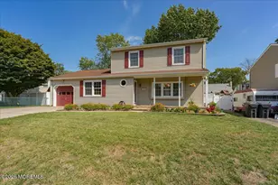 105 Coolidge Dr, Brick, NJ 08724 - Photo 3
