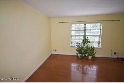 1304 Wellington Place, Aberdeen Township, NJ 07747 - Photo 7