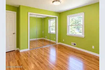 28 Woodside Drive, Howell Township, NJ 07731 - Photo 7