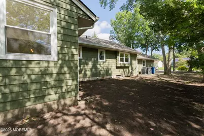 1425 Forecastle Avenue, Manahawkin, NJ 08050 - Photo 37