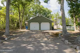 1425 Forecastle Ave, Manahawkin, NJ 08050 - Photo 35