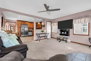 1 Krueger Pl, Middletown, NJ 07748 - Photo 15