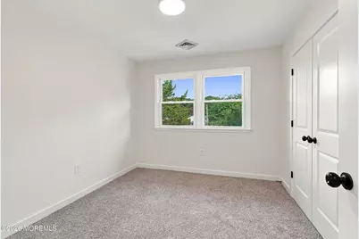 121 Lake Winnepesaukee Drive, Little Egg Harbor, NJ 08087 - Photo 17