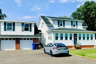 520 Parkwood Ave, Toms River Township, NJ 08753 - Photo 1