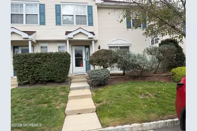 1077 Roseberry Court, Morganville, NJ 07751 - Photo 3