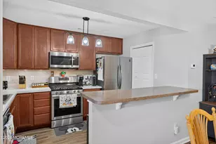 303 Brookfield Dr, Jackson, NJ 08527 - Photo 9