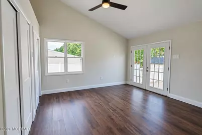 856 E Concourse, Aberdeen Township, NJ 07735 - Photo 13