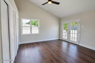 856 E Concourse, Aberdeen Township, NJ 07735 - Photo 13