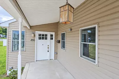 856 E Concourse, Aberdeen Township, NJ 07735 - Photo 3