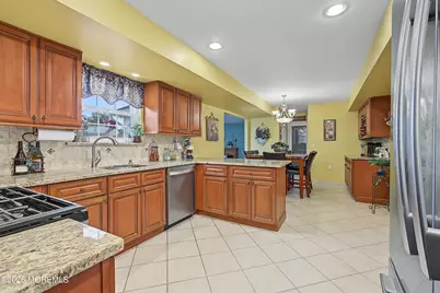 27 Silverbrooke Circle, Howell Township, NJ 07731 - Photo 13
