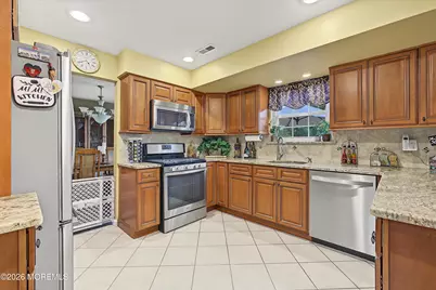 27 Silverbrooke Circle, Howell Township, NJ 07731 - Photo 11