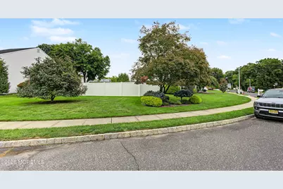 27 Silverbrooke Circle, Howell Township, NJ 07731 - Photo 31