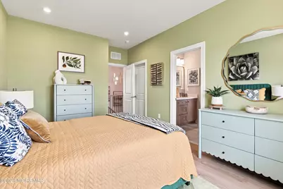 53 Mitchell Court, Manalapan Township, NJ 07726 - Photo 27