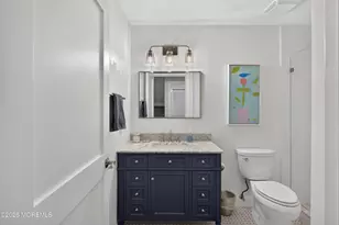 7 Grove Ct, Asbury Park, NJ 07712 - Photo 21