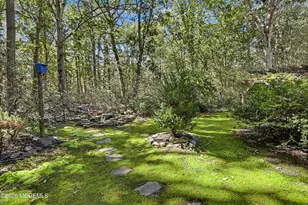 347 E Millstream Rd, Cream Ridge, NJ 08514 - Photo 7