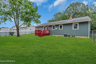 652 Berkeley Avenue, Beachwood, NJ 08722 - Photo 47