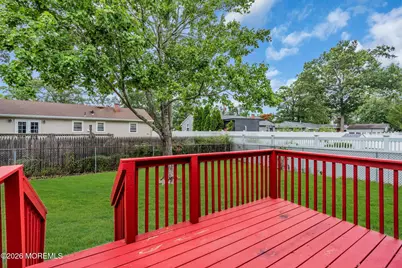 652 Berkeley Avenue, Beachwood, NJ 08722 - Photo 45