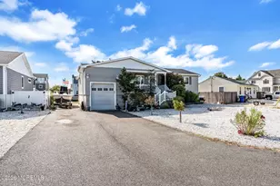 3251 Oceanic Dr, Toms River Township, NJ 08753 - Photo 3