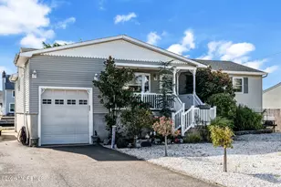 3251 Oceanic Dr, Toms River Township, NJ 08753 - Photo 5