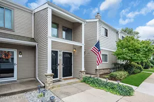 9 Gloria Ct, Tinton Falls, NJ 07724 - Photo 1