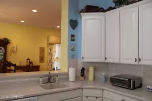 4 Summerlawn Dr, Lakewood, NJ 08701 - Photo 13