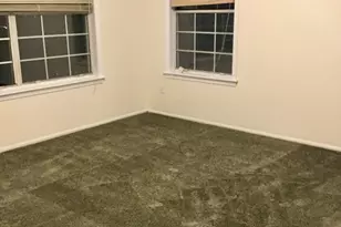401 Yorkshire Pl, Morganville, NJ 07751 - Photo 15