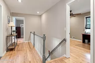 41 Hillyer Cir, Middletown, NJ 07748 - Photo 27
