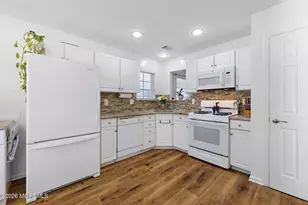 9 Skylark Ln, Lakewood, NJ 08701 - Photo 17