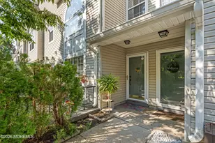 49 Richmond Ct, Tinton Falls, NJ 07712 - Photo 1