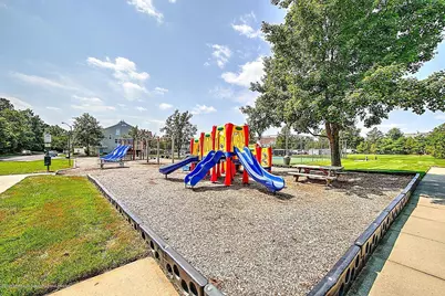 49 Richmond Court, Tinton Falls, NJ 07712 - Photo 15