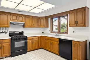 39 Brandywine Way, Middletown, NJ 07748 - Photo 19