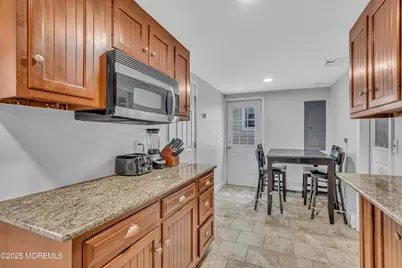 20 Venetian Court, Toms River Township, NJ 08753 - Photo 15