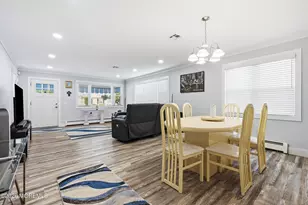 39 Chesterfield Ln, Toms River Township, NJ 08757 - Photo 11