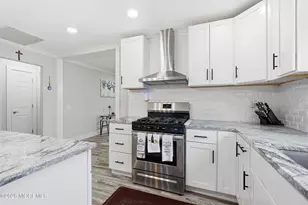 39 Chesterfield Ln, Toms River Township, NJ 08757 - Photo 17