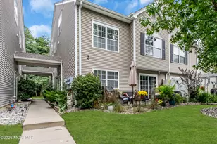 10 Topeka Ct, Tinton Falls, NJ 07712 - Photo 1