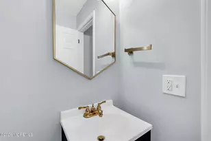 10 Topeka Ct, Tinton Falls, NJ 07712 - Photo 11