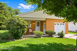 31 Redhook Bay Dr, Toms River Township, NJ 08757 - Photo 1